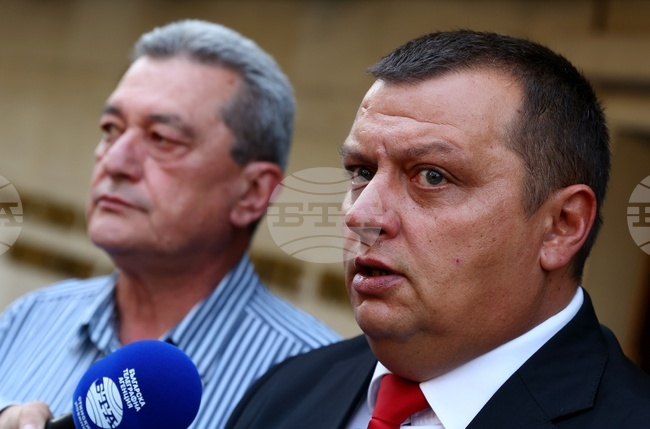 Deputy Interior Minister Todorov: Wildfire Situation Improving, Helicopters to Join Firefighting 