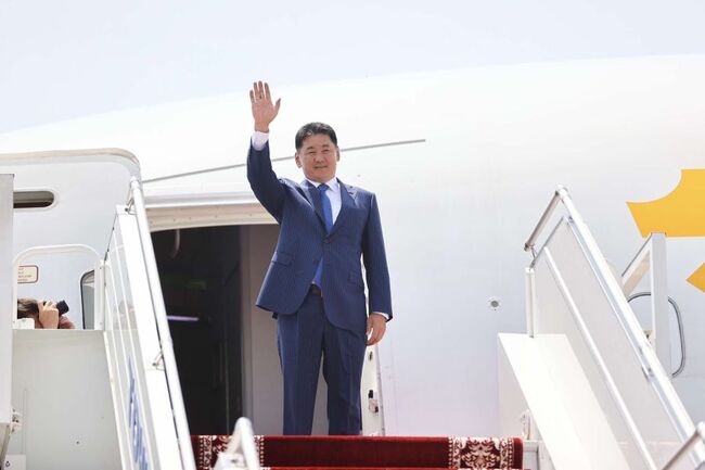 МОНЦАМЕ: Приключи държавното посещение на президента на Монголия в Република Таджикистан