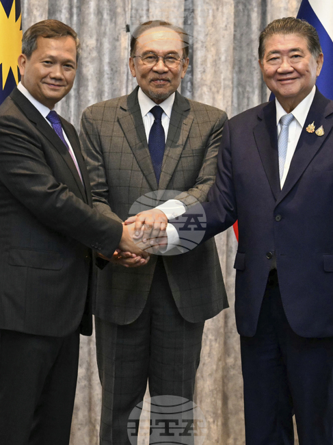 Тайланд и Камбоджа се споразумяха за прекратяване на огъня, обяви премиерът на Малайзия