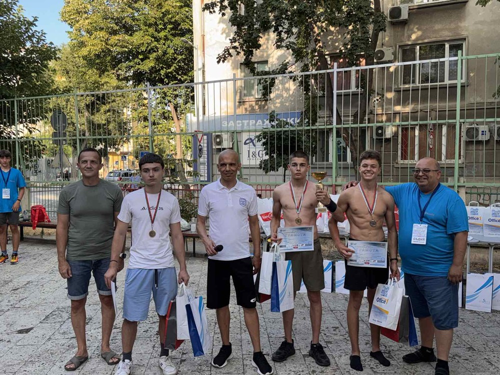 Национално сдружение на сираците в България: Русенци спечелиха първо място и купа в спортната надпревара „Ваканция без грижи“