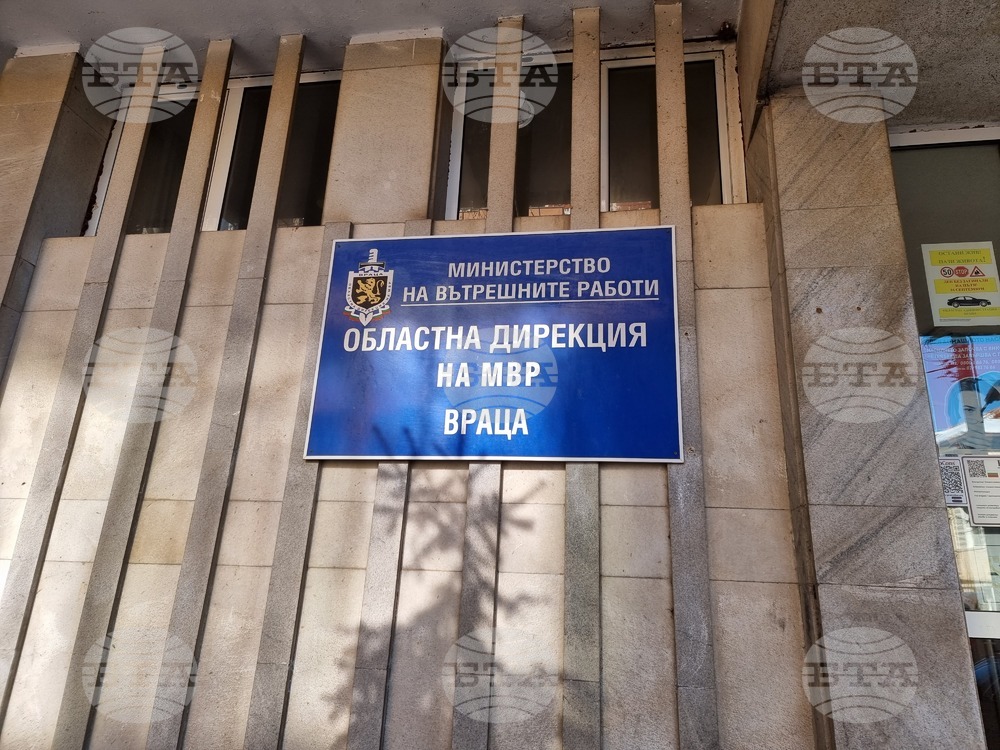 Млад мъж от Враца е задържан заради участие в телефонни измами