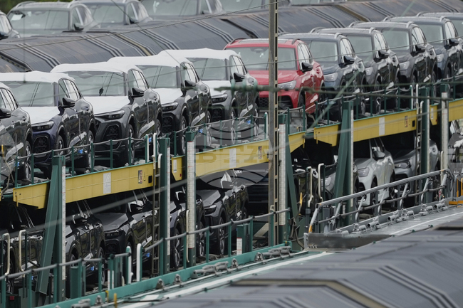 Администрацията на американския президент Доналд Тръмп потвърди влизането в сила от 1 август на митата върху вноса на автомобили от ЕС 