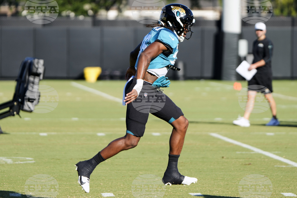 Jaguars Camp Football