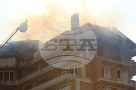 Булевард „Aкадемик Иван Евстратиев Гешов” - сграда - пожар