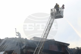 Булевард „Aкадемик Иван Евстратиев Гешов” - сграда - пожар