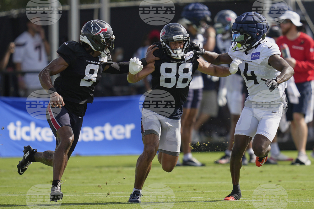 Texans Camp Football