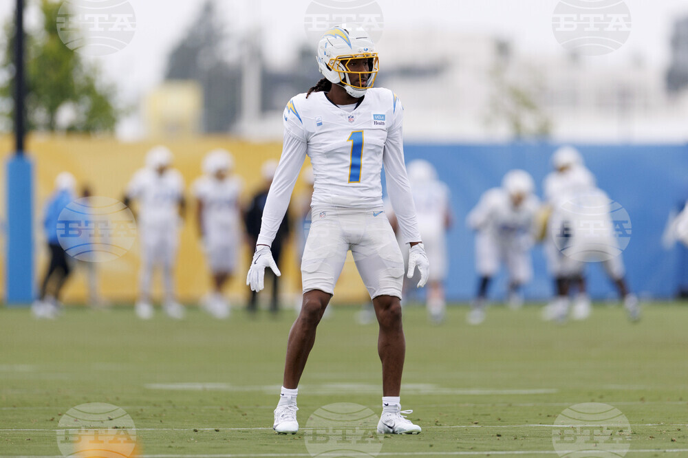 Chargers Camp Football