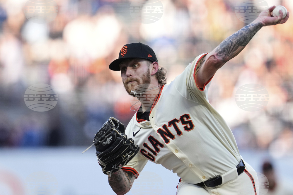 Pirates Giants Baseball