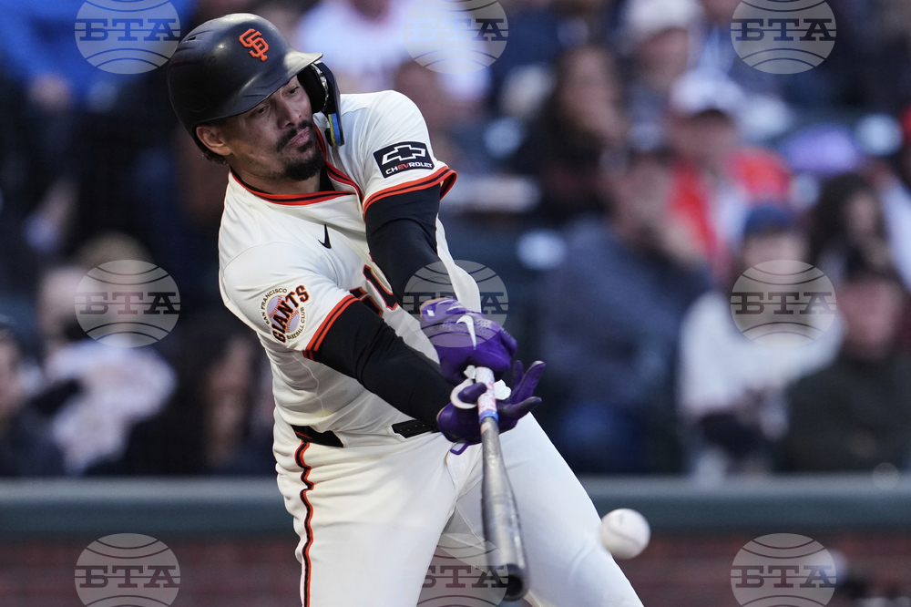 Pirates Giants Baseball