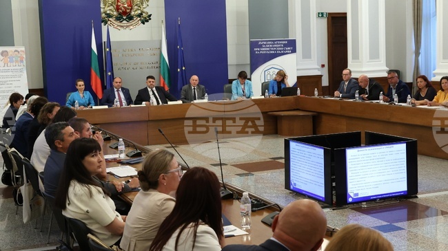 24/7 Support Project for Unaccompanied Refugee Children Presented at Council of Ministers