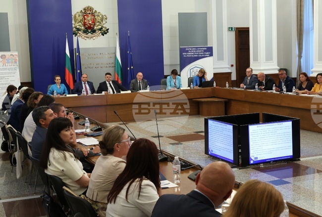 24/7 Support Project for Unaccompanied Refugee Children Presented at Council of Ministers