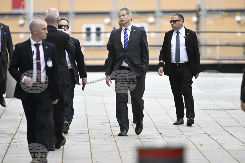 САЩ и Китай ще продължат преговорите за митата следващата седмица в Мадрид