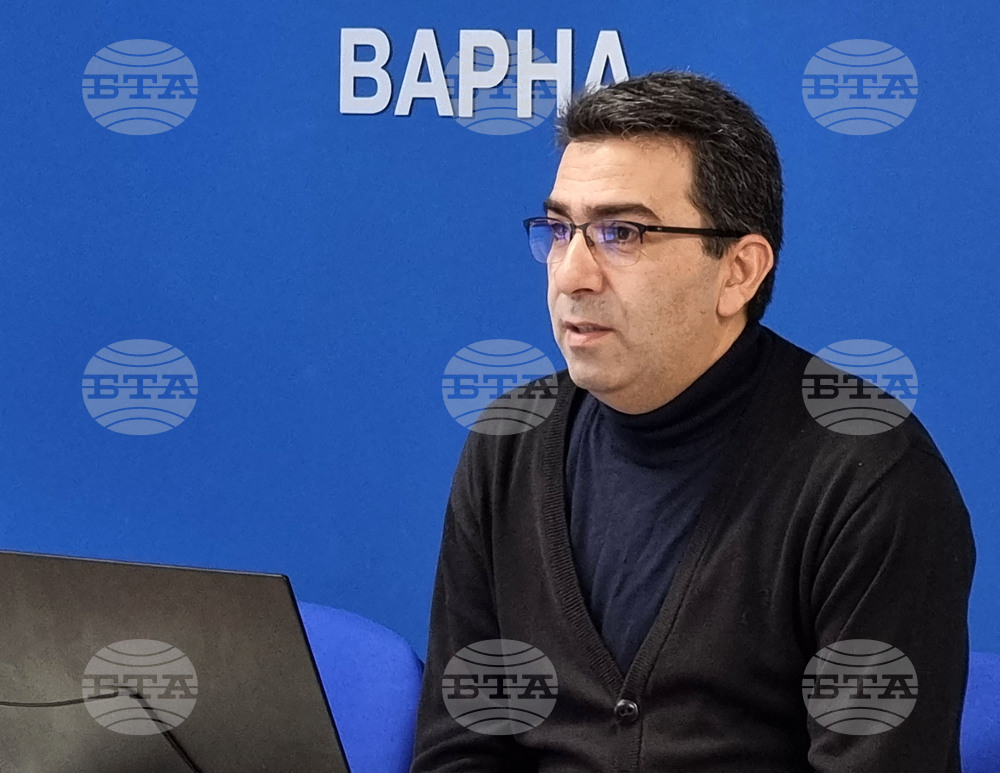 Национален пресклуб на БТА Варна - среща - "Паметните знаци за Левски"