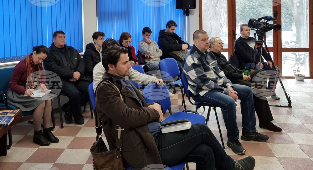 Национален пресклуб на БТА Варна - среща - "Паметните знаци за Левски"