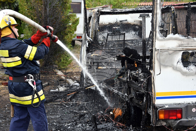 През последното денонощие са ликвидирани 38 пожара в страната, един човек е пострадал