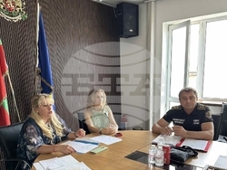 Кметовете от Софийска област и институциите обсъдиха координацията при възникване на инциденти, основно при пожари