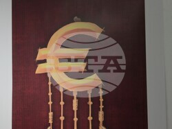 Галерия „Средец“ - блиц изложба „Ре-акция: България и еврото“