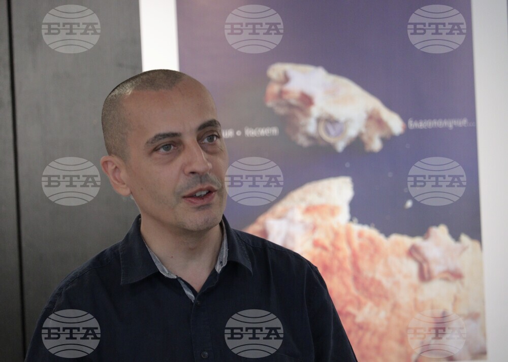 Галерия „Средец“ - блиц изложба „Ре-акция: България и еврото“