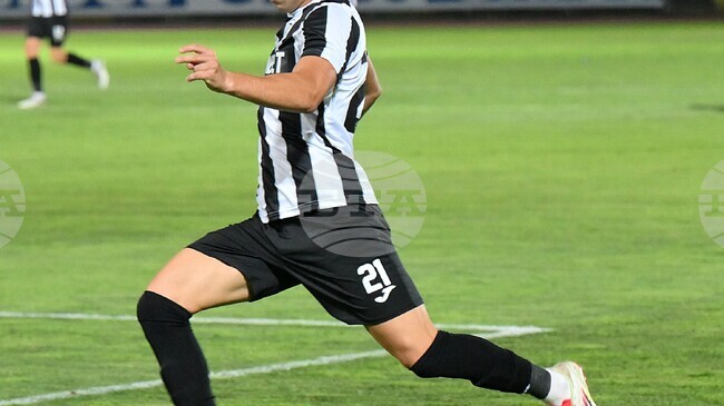 Душан Косич не направи промени в групата на Локомотив Пловдив за мача със Славия