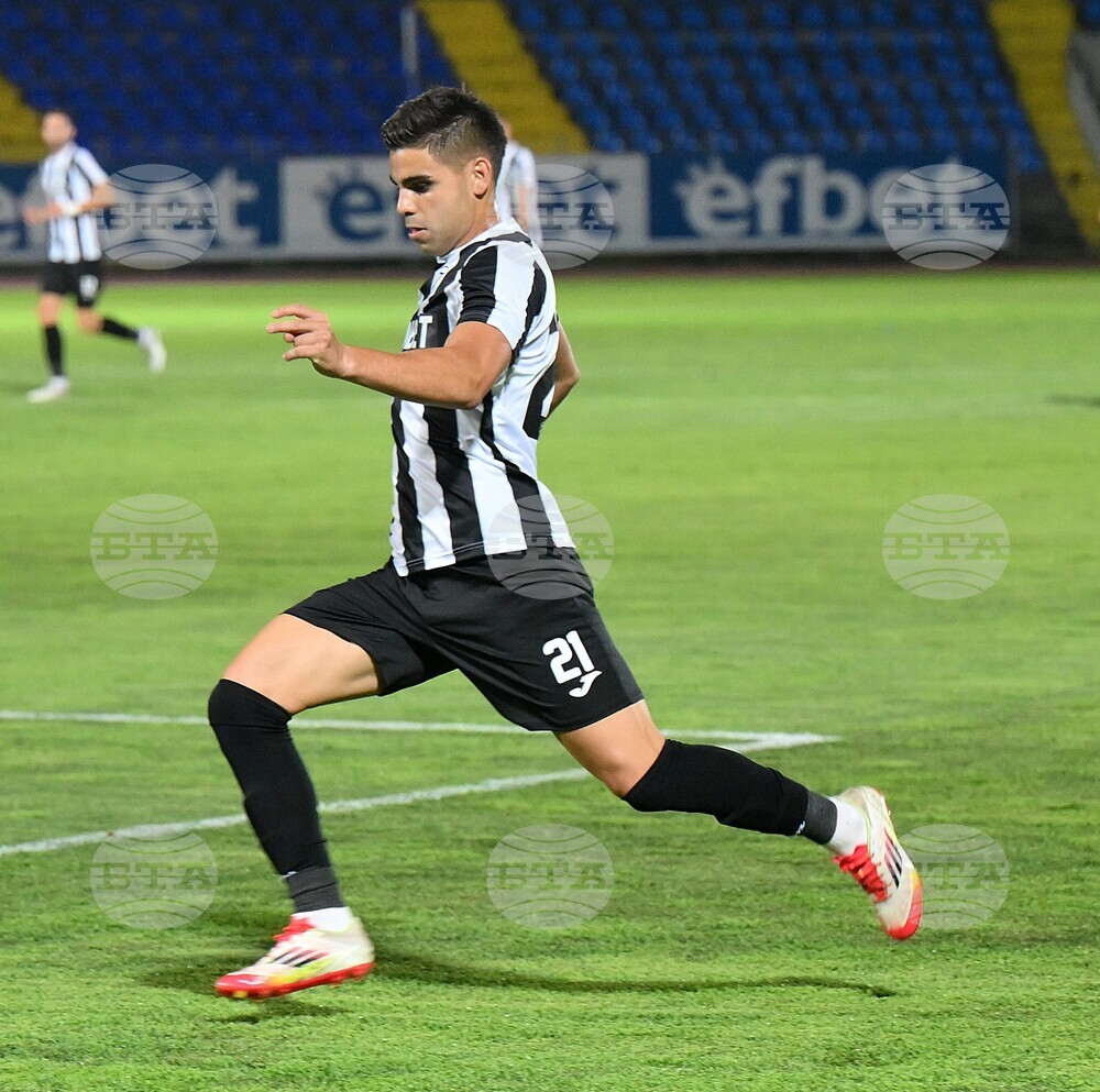 Душан Косич не направи промени в групата на Локомотив Пловдив за мача със Славия