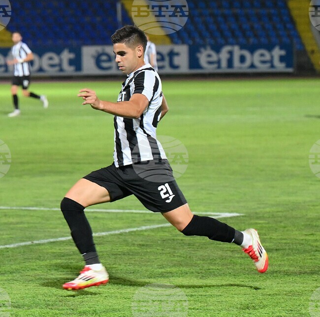 Душан Косич не направи промени в групата на Локомотив Пловдив за мача със Славия