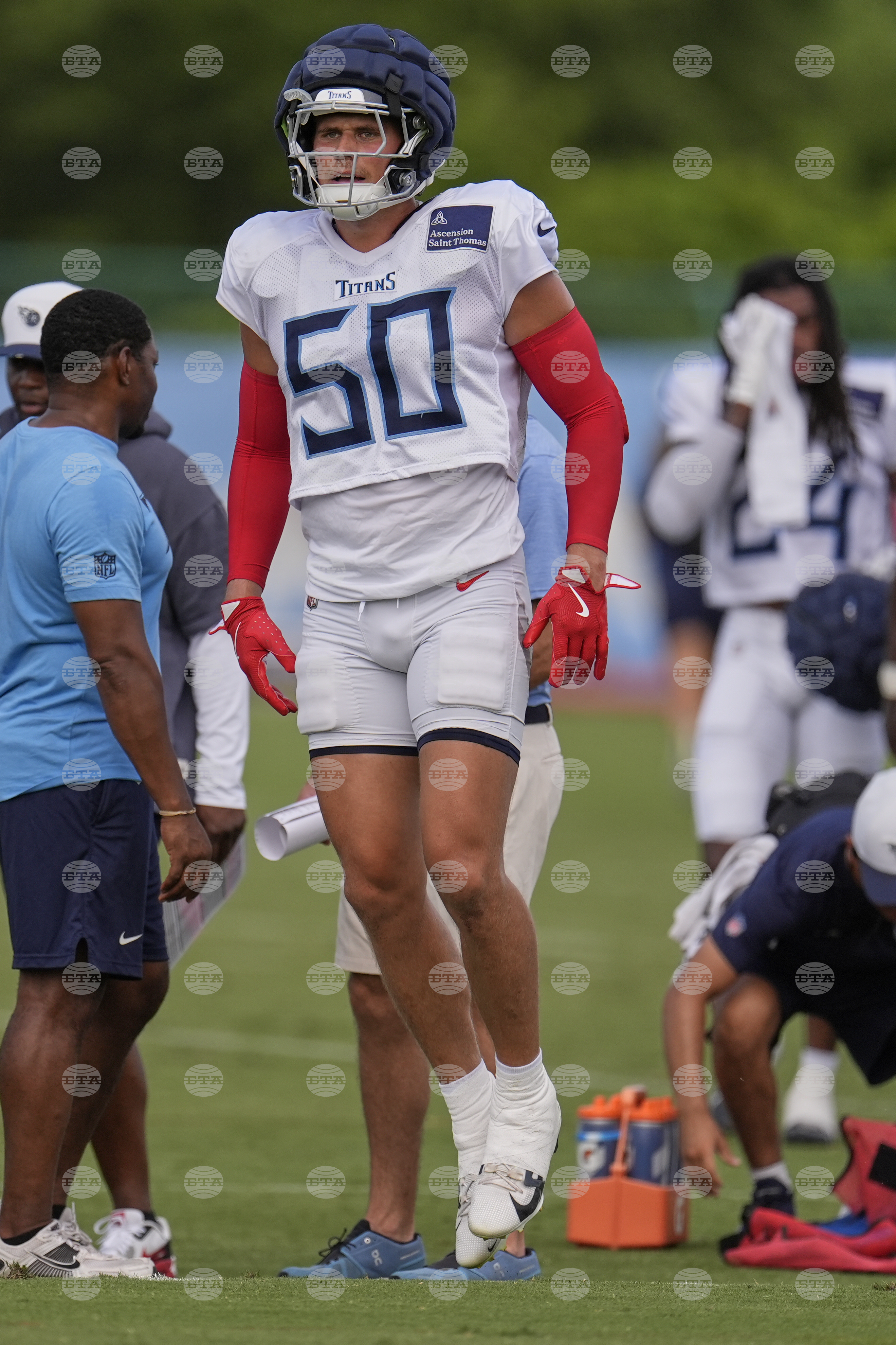 Titans Camp Football