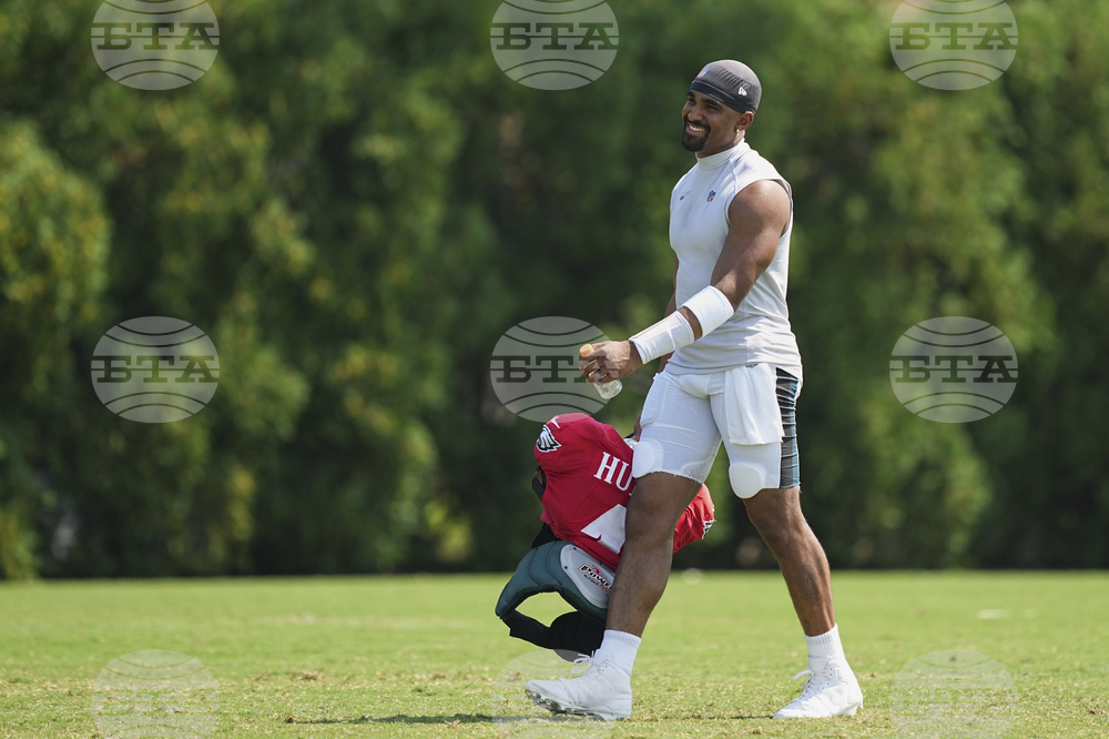 Eagles Camp Football