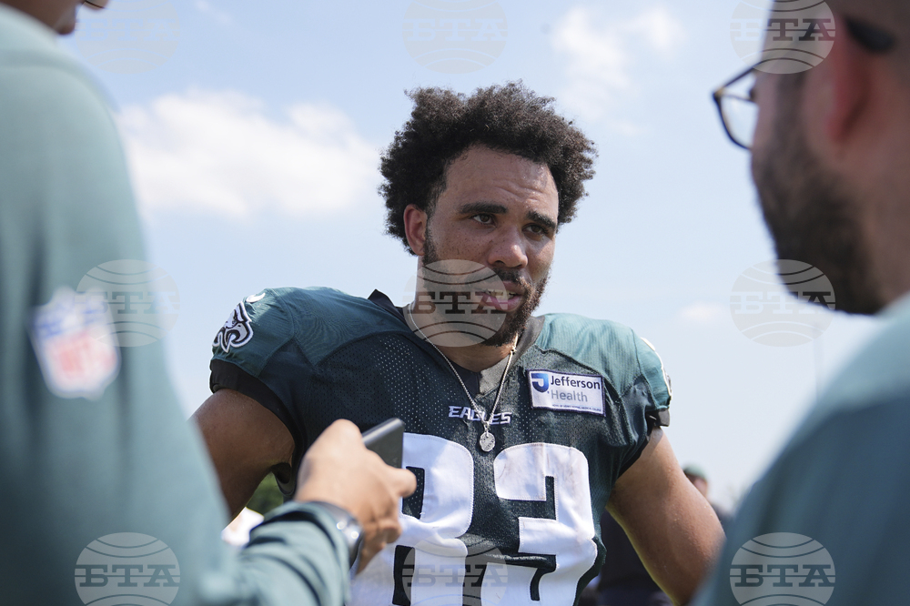 Eagles Camp Football