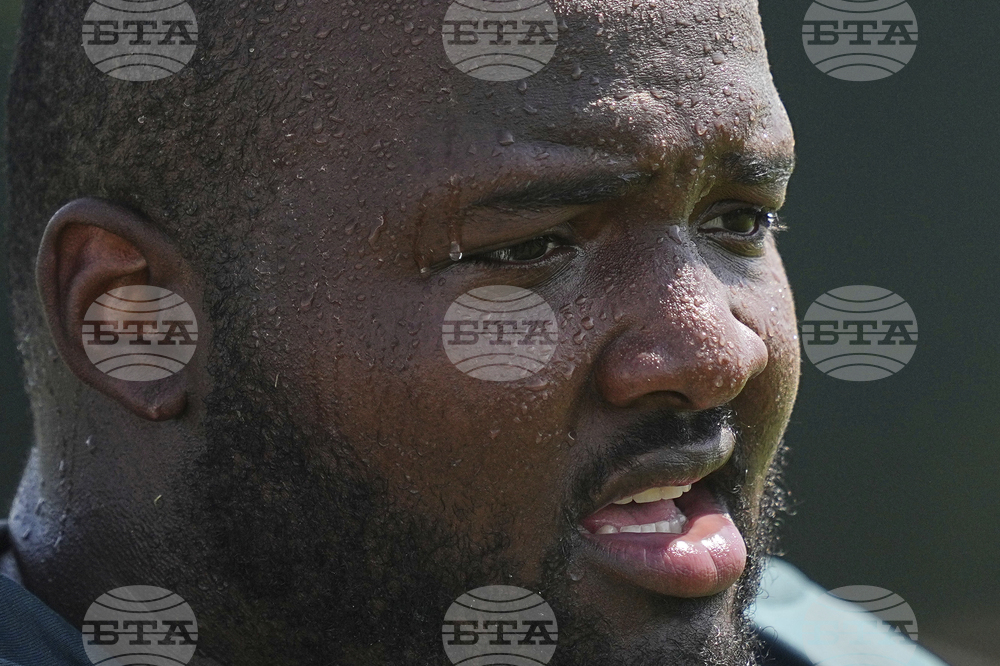 Eagles Camp Football
