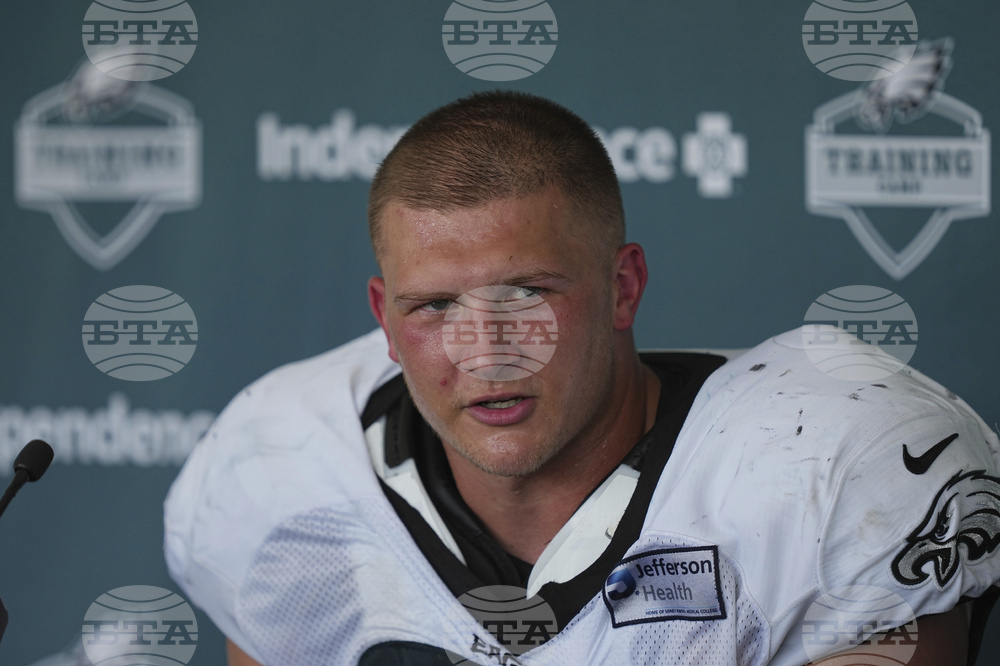 Eagles Camp Football