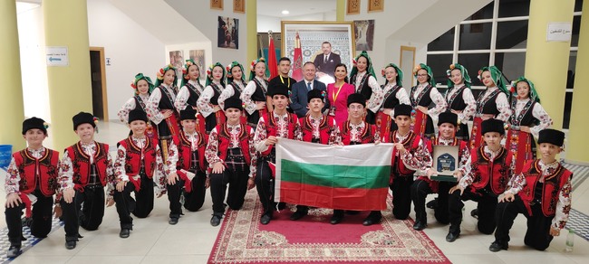 Българската детска фолклорна група „Чудесия“ обра овациите на мароканската публика