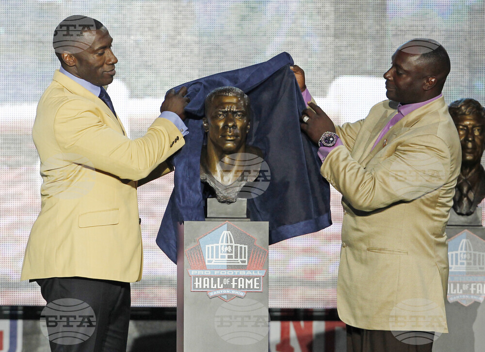 Hall of Fame Sharpe Football