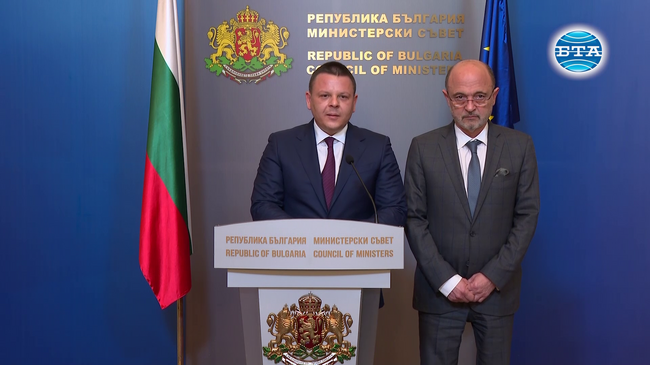  Медицинската помощ по въздух ще бъде достъпна за всеки гражданин и ще бъде абсолютно безплатна, заяви министър Христо Алексиев