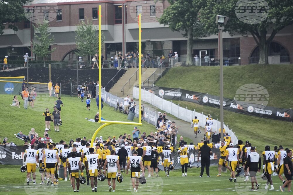 Steelers Camp Football