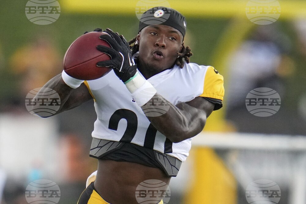 Steelers Camp Football