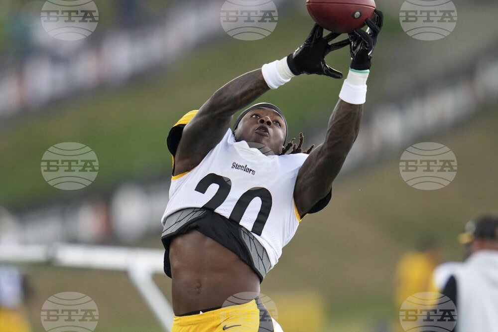 Steelers Camp Football