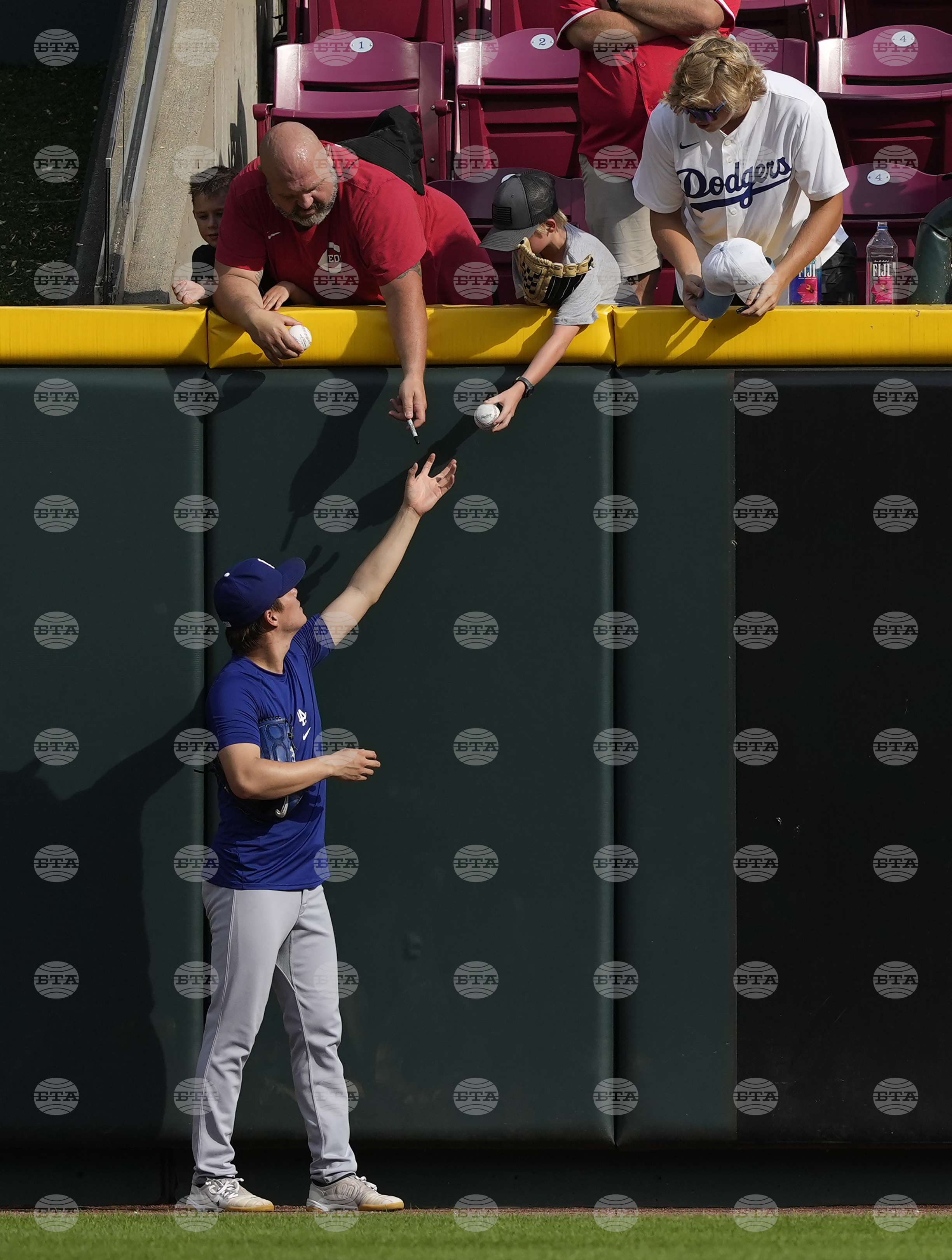 Dodgers Reds Baseball