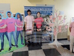 Ден на розовата фланелка в Ловеч: Доброто започва от нас!