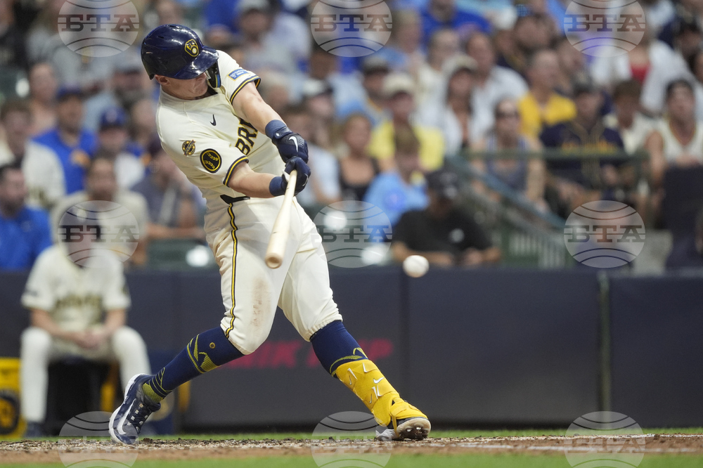 Cubs Brewers Baseball