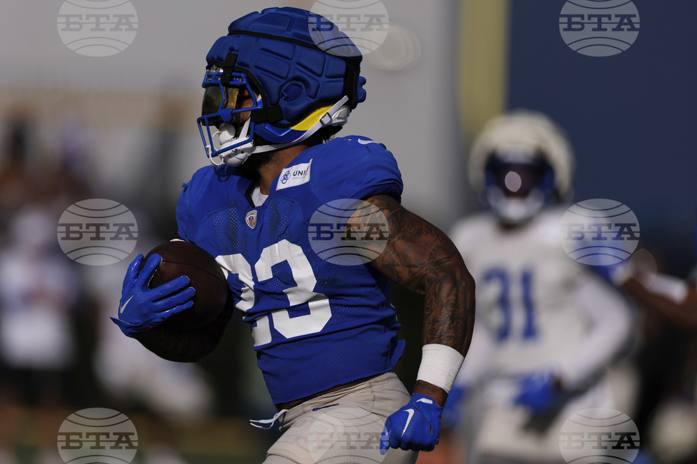 Rams Camp Football
