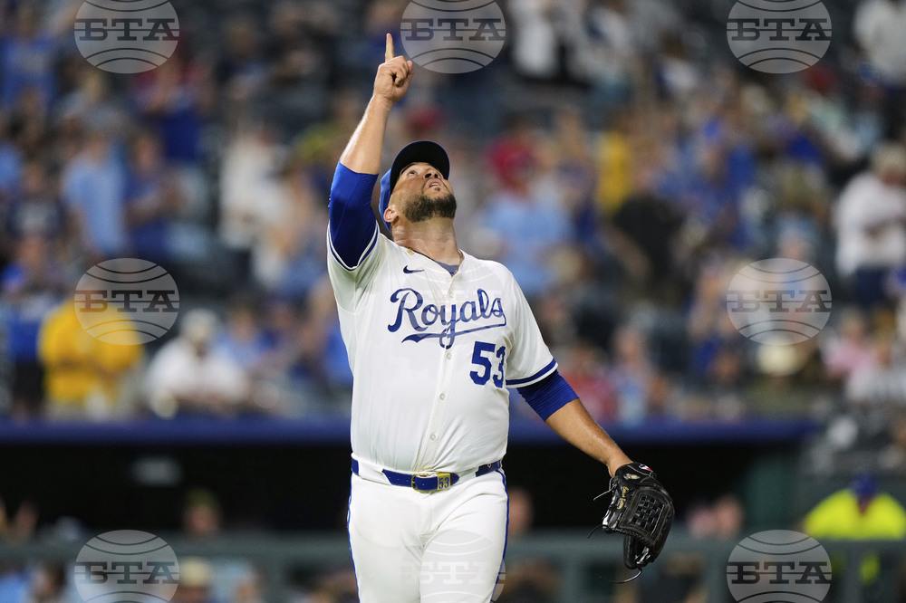 Braves Royals Baseball