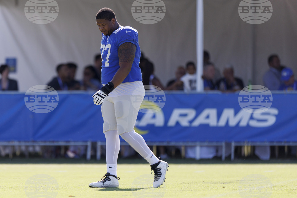 Rams Camp Football