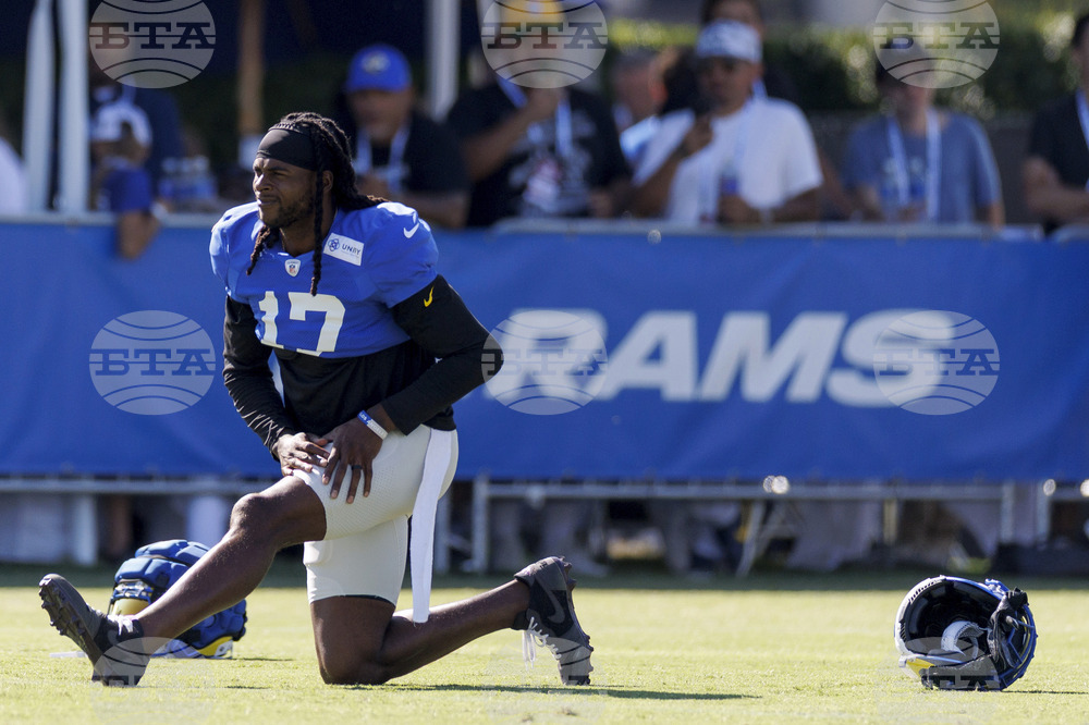 Rams Camp Football