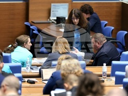 Парламент - заседание