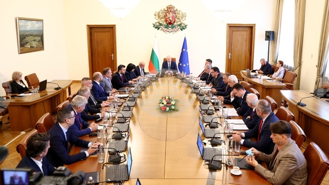 Правителството ще обсъди споразумение между България и Италия за съвместното изграждане на военни съоръжения във войскови район „Кабиле"