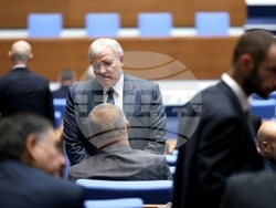 Парламент - заседание