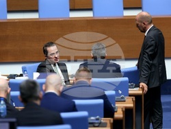 Парламент - заседание