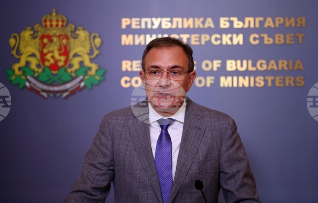 One in Four Pensioners to Receive Christmas Bonus, Labour Minister Says 