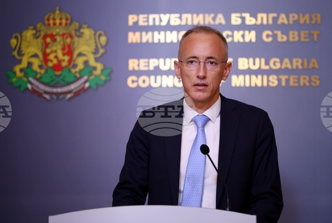 Министър Красимир Вълчев е назначил проверка във връзка със сигнал на омбудсмана за насилие на деца в интерната "Христо Ботев" в с. Варненци