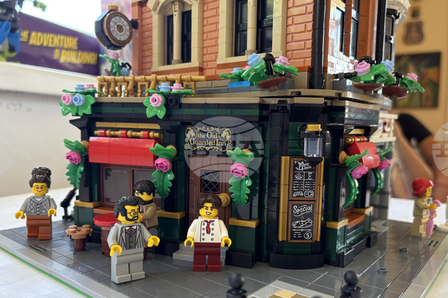 Изложба на световната марка Lego е подредена в самоковското село Горни Окол